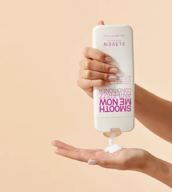 Eleven Smooth Me Now Anti-Frizz Conditioner 300ml - Image 3